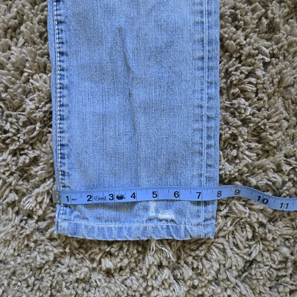 True Religion Micky Big T Jeans - Picture 13 of 16